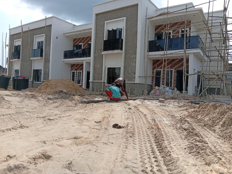 3 Bedroom Luxury High-Rise with BQ-2